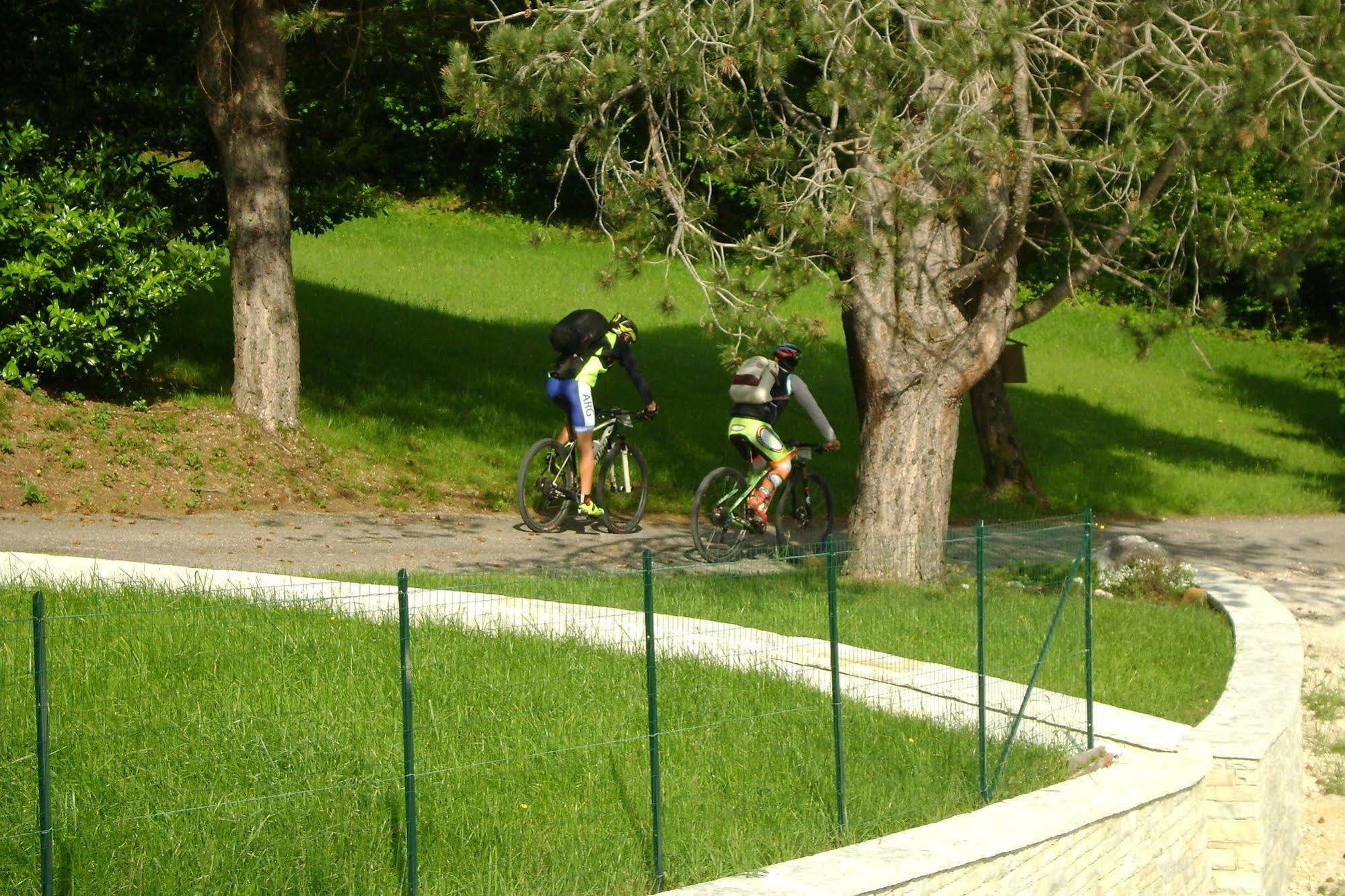 Rubino 3*